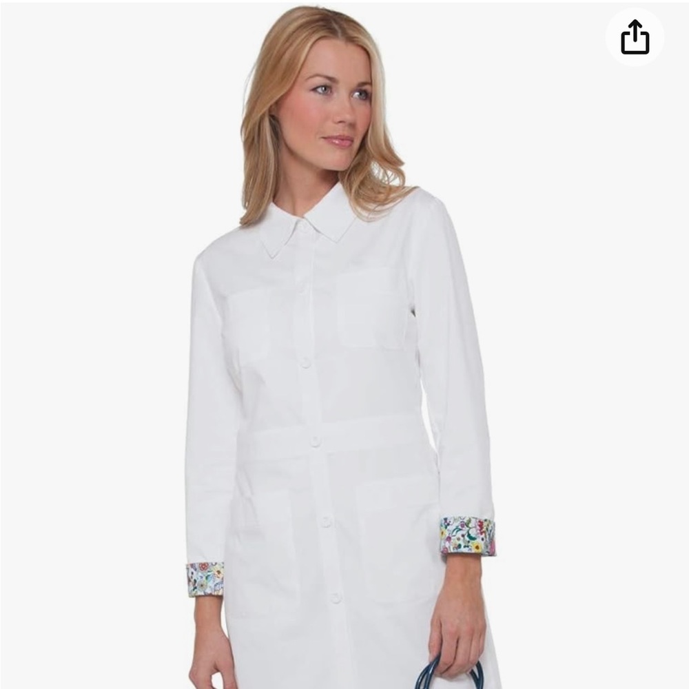 NWT Koi Lab Coat Medium by Kathy Peterson